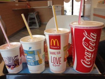 Jomblo? Ini Tips Menikmati Coca Cola Ukuran Jumbo di McDonald Jepang