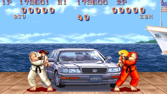 Lihat Para Cosplayer Street Fighter II Mencoba Membuat Ulang Adegan Menghancurkan Mobil Dari Bonus Stage Gamenya